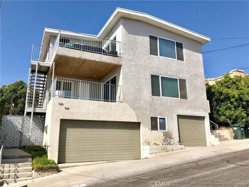 919 14th St, Hermosa Beach, CA, 90254-3509 | Card Image