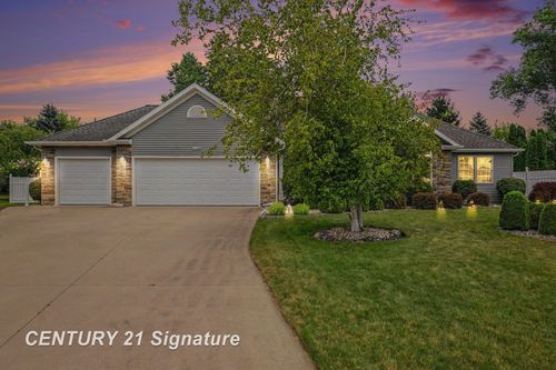4470 Meadow Creek Ct, Saginaw, MI, 48603-8650 | Card Image