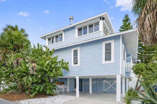 118 94th Ave, TREASURE ISLAND, FL, 33706-3324 | Card Image