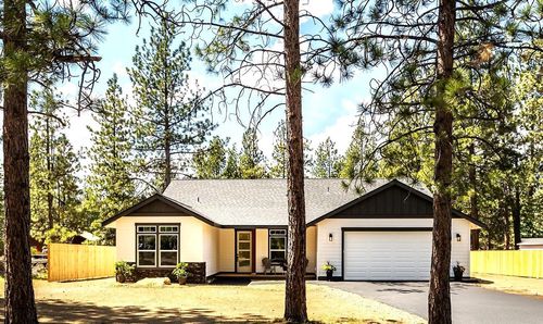 60163 Crater Rd, Bend, OR, 97702-8956 | Card Image