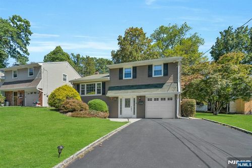 199 Island Rd, Mahwah, NJ, 07430-1726 | Card Image