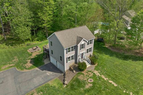 7 Cortland Dr, Epping, NH, 03042 | Card Image