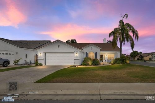 5200 Sand Castle Court, Bakersfield, CA, 93312 | Card Image