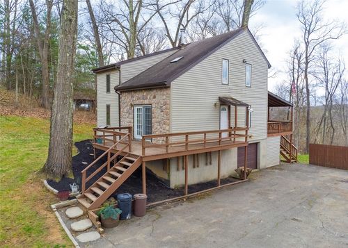 147 Valley View Rd, Eighty Four, PA, 15330-2455 | Card Image