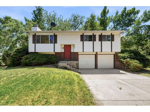 307 Bluebird Ct, Fort Collins, CO, 80526-2805 | Card Image