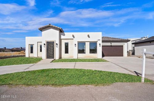 2820 Girl Scout Ln, Sunland Park, NM, 88063 | Card Image