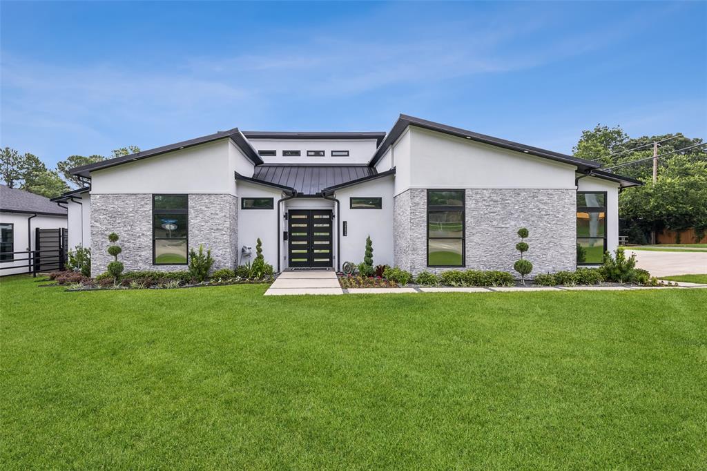 Fielder Rd, Arlington, TX 76012