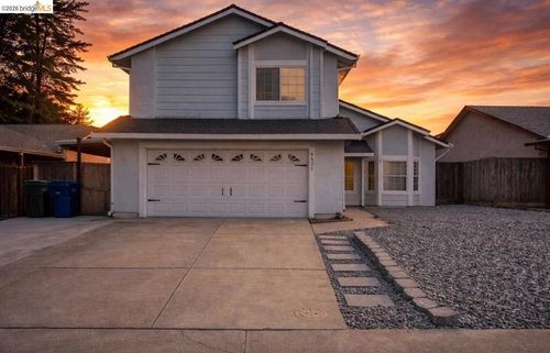 4805 Clarity Ct, Sacramento, CA, 95842 | Card Image