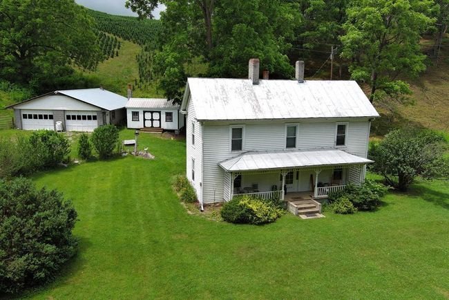 5043 Stones Chapel Rd, House other with 3 bedrooms, 3 bathrooms and 4 parking in Elk Creek VA | Image 52