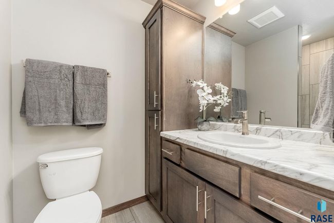 1320 N Poplar Ave, House other with 2 bedrooms, 2 bathrooms and null parking in Tea SD | Image 11