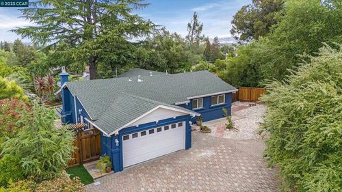 1952 Montclair Ct, Walnut Creek, CA, 94597-3074 | Card Image