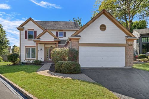 223 Litchfield Ct, Grayslake, IL, 60030-3705 | Card Image