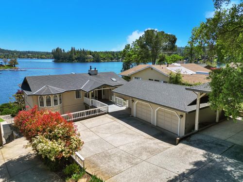 11381 Lakeshore N, Auburn, CA, 95602-8322 | Card Image