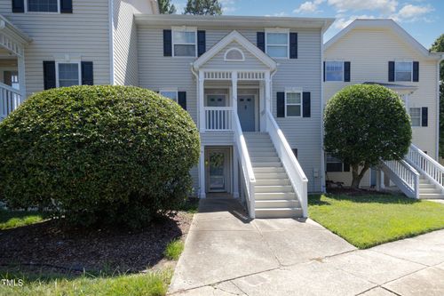 213 Schultz St, Chapel Hill, NC, 27514-1507 | Card Image