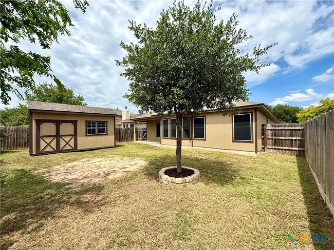 213 Summerside Ave, House other with 3 bedrooms, 2 bathrooms and null parking in Lockhart TX | Image 9