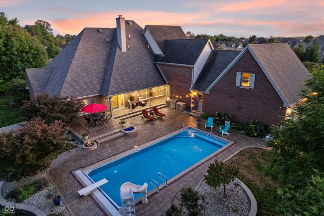 1675 Devonshire Dr, House other with 5 bedrooms, 5 bathrooms and null parking in Seymour IN | Image 10
