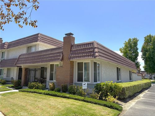 6913 Kent Way, Cypress, CA, 90630-5455 | Card Image