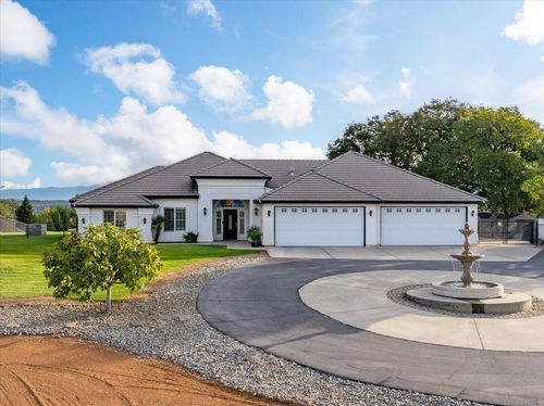 21810 Los Altos Dr, Palo Cedro, CA, 96073-9602 | Card Image