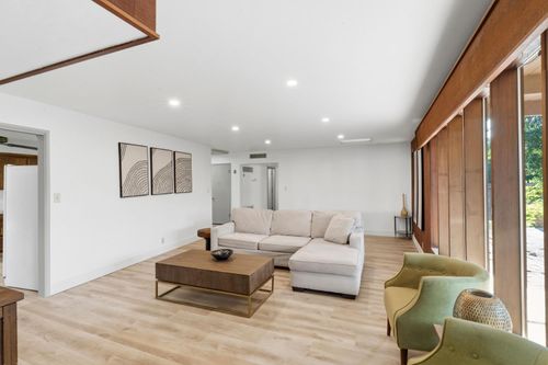 436 W Twain Avenue, Fresno, CA, 93704 | Card Image