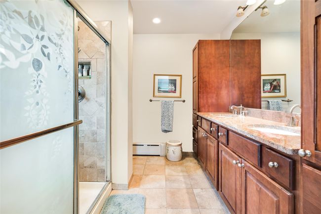Master bathroom | Image 14