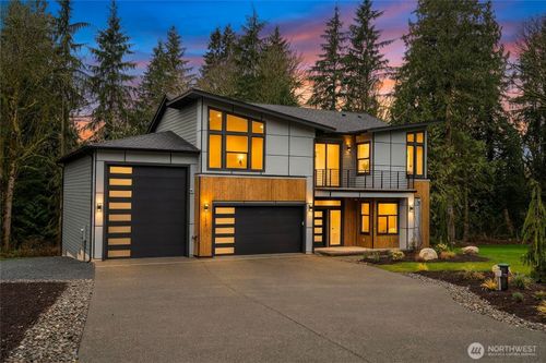 17317 22nd St Ne, Snohomish, WA, 98290-4484 | Card Image