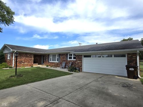 4476 W Newton Dr, Edinburgh, IN, 46124-9174 | Card Image