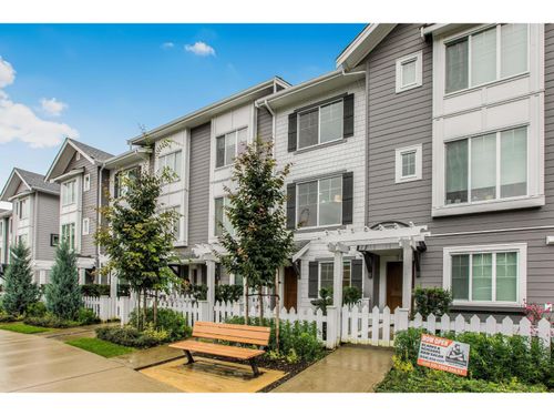 27-7919 204b St, Langley, BC, V2Y3T7 | Card Image