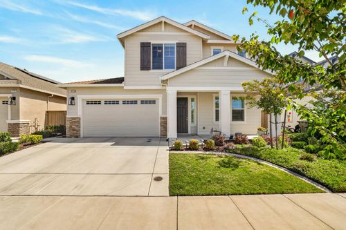 3113 Vaughn Way, Roseville, CA, 95747-4447 | Card Image
