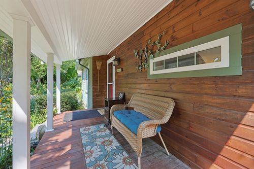 39 Norwood St, Sharon, MA, 02067 | Card Image