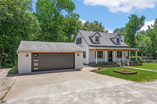 1388 Hickory Hollow Rd Ne, Solon, IA, 52333-9291 | Card Image