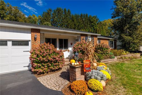 14 Ascot Dr, Rochester, NY, 14624-4411 | Card Image
