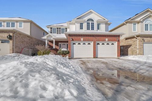 2205 Lilac Ave, London, ON, N6K5C5 | Card Image