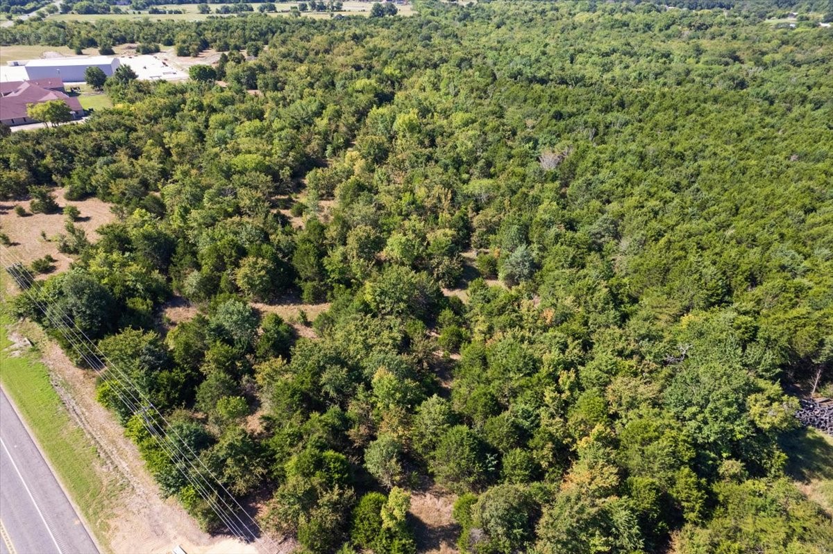 Land in Greenville