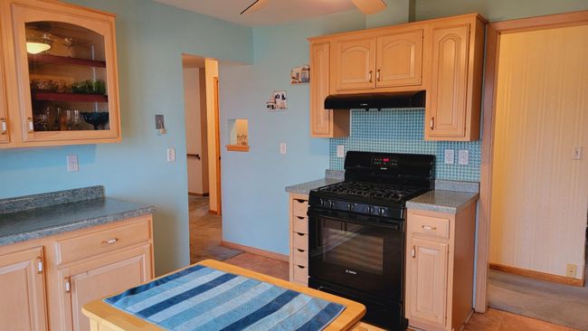 Kitchen | Image 15