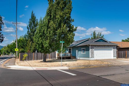 1901 Starker Pl, Philomath, OR, 97370-9279 | Card Image