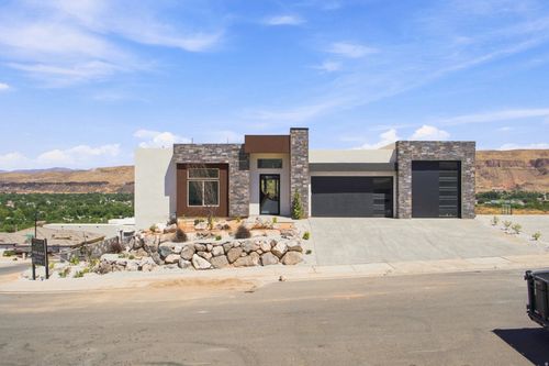 813 W Ct, Toquerville, UT, 84774 | Card Image