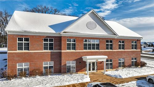 2519 N Hillcrest Parkway, Altoona, WI, 54720 | Card Image