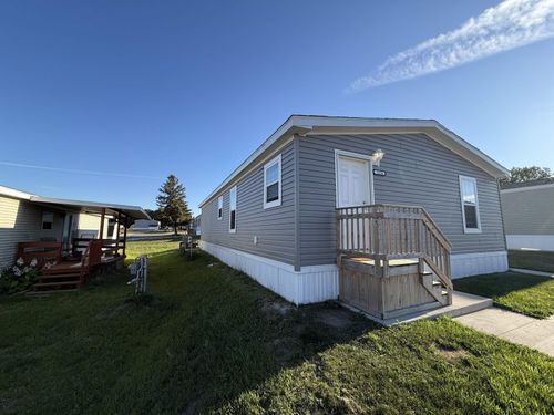 1114 Peachtree Ct, Mount Pleasant, MI, 48858-4555 | Card Image