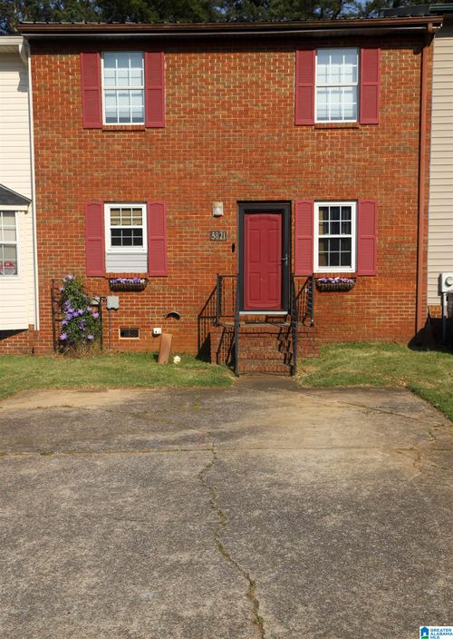 5821 Woodgate Cir, ANNISTON, AL, 36206-2613 | Card Image