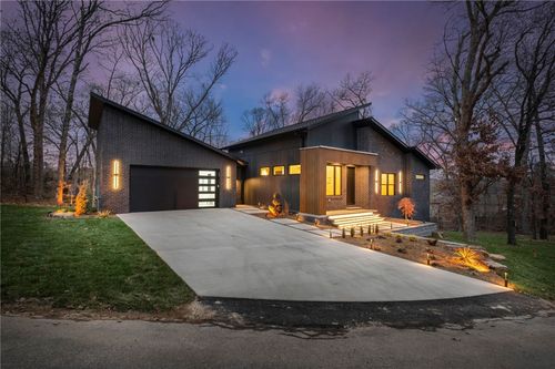 5 Ayton Ln, Bella Vista, AR, 72714-1900 | Card Image