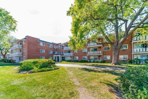 apt-207-25 E Palatine Rd, Arlington Heights, IL, 60004-3851 | Card Image