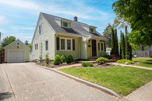 314 Van Buren St, South Haven, MI, 49090-1349 | Card Image