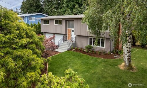 8304 224th Pl Sw, Edmonds, WA, 98026-8243 | Card Image