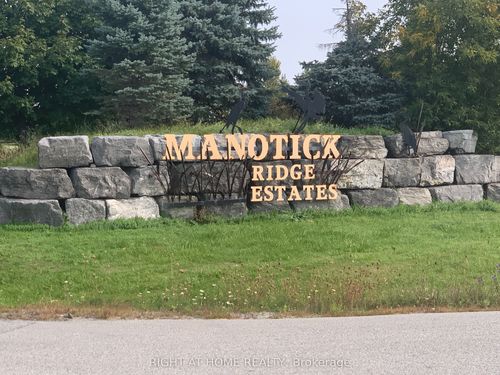 1095 Black Canary Dr, Manotick, ON, K4M0A1 | Card Image