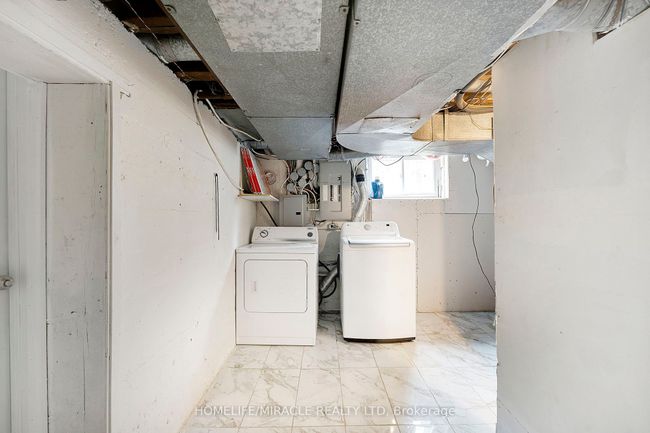 4310 Bampfield St, House other with 6 bedrooms, 5 bathrooms and 2 parking in Niagara Falls ON | Image 27