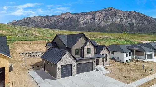 100-1286 W Caribou Ct, Pleasant View, UT, 84414-2748 | Card Image