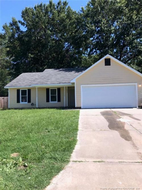 6233 Rhemish Dr, Fayetteville, NC, 28304-4751 | Card Image