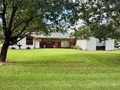 942 Foreman Rd, Doyline, LA, 71023-3916 | Card Image