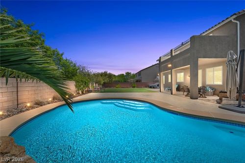 282 Maddelena Ave, Las Vegas, NV, 89183-5608 | Card Image