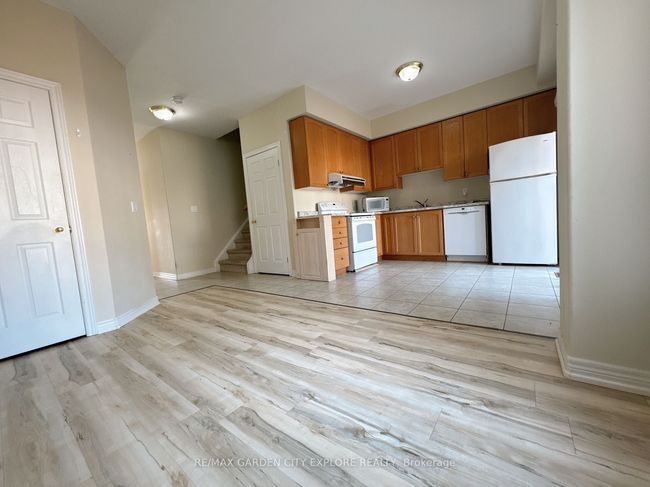 25 Chloe St, House attached with 3 bedrooms, 2 bathrooms and 1 parking in Saint Catharines ON | Image 7